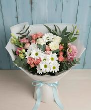 Букет цветов из:  Розы, Лизиантусы и Хризантемы в Добровольном