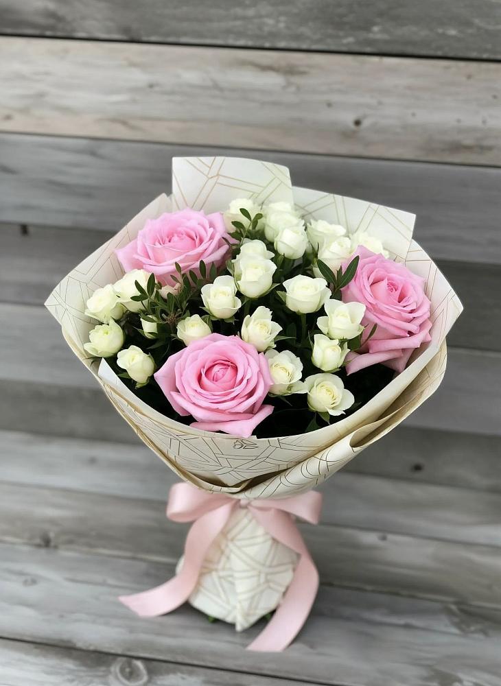 Букет цветов из: Розы в Добровольном