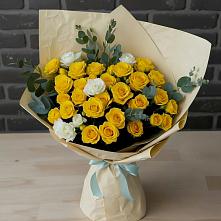 Букет цветов из:  Розы в Добровольном