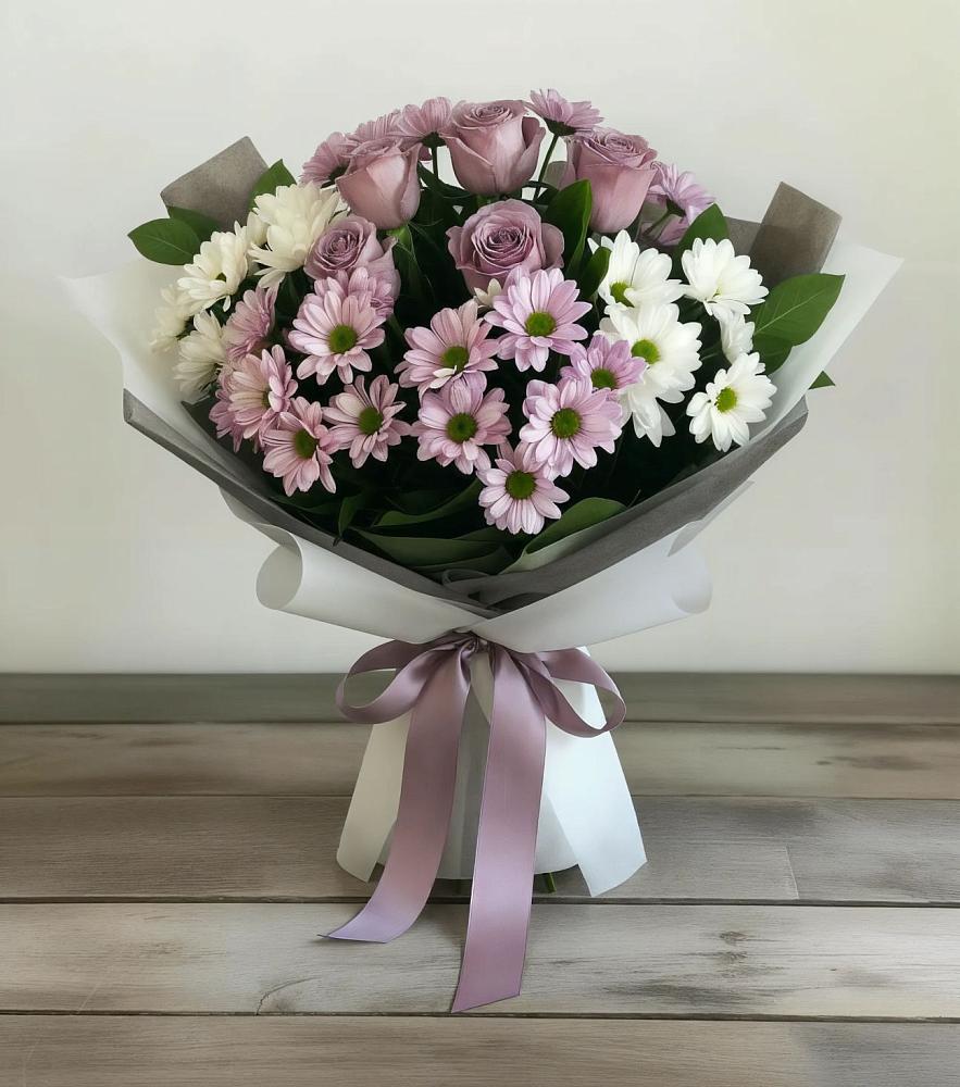 Букет цветов из: Хризантемы и Розы в Добровольном