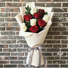 Букет цветов из:  Розы в Добровольном