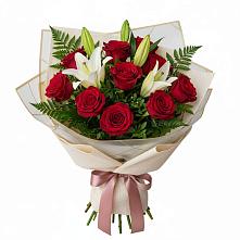 Букет цветов из:  Лилии и Розы в Добровольном