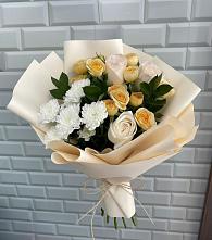 Букет цветов из:  Розы и Хризантемы в Добровольном