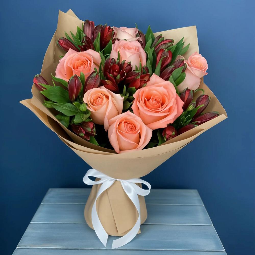 Букет цветов из: Розы и Альстромерии в Добровольном