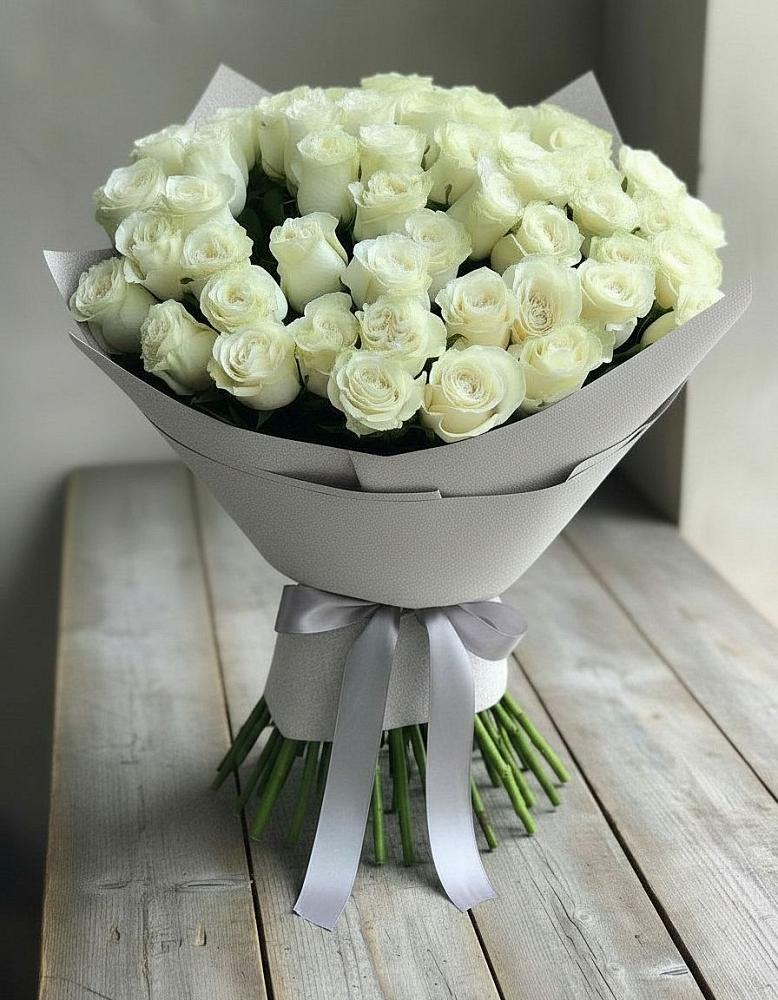 Букет 35 Белых роз в Добровольном