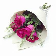Букет цветов из:  Розы в Добровольном