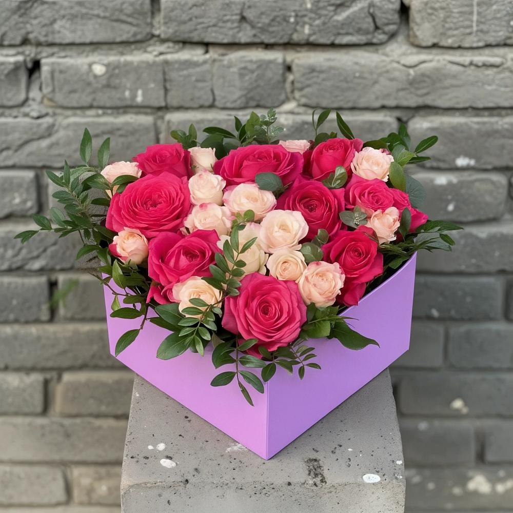 Цветочная композиция из Розы в коробке в Добровольном