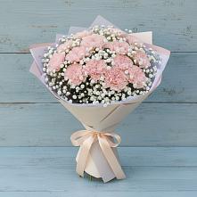 Букет цветов из:  Гвоздики в Добровольном