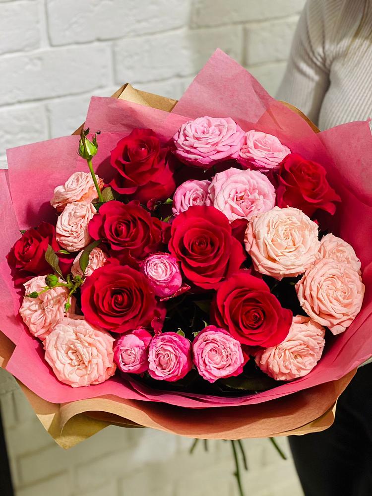 Букет цветов из: Розы в Добровольном