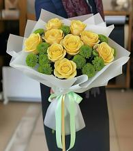 Букет цветов из:  Хризантемы и Розы в Добровольном