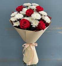Букет цветов из:  Розы и Хризантемы в Добровольном