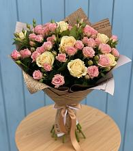 Букет цветов из:  Розы в Добровольном