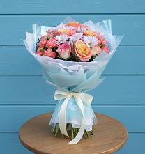 Букет цветов из:  Хризантемы и Розы в Добровольном
