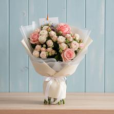Букет цветов из:  Розы в Добровольном